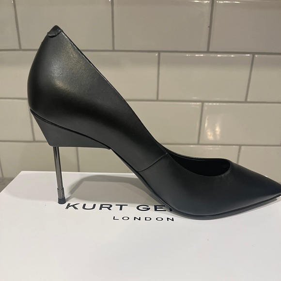 Kurt Geiger Black Leather Pumps Britton 90 - Picture 4 of 4
